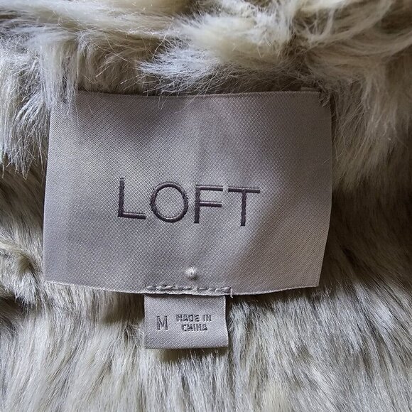 Loft Faux Leather Tan Cream Neutral Outerwear Shawl Cascade Open Vest Size M - Picture 7 of 12